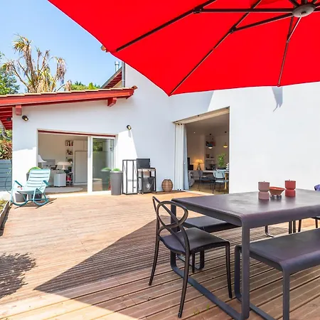 Basoa - Calme, Jardin & Piscine A 10 Min Des Plages Bassussarry